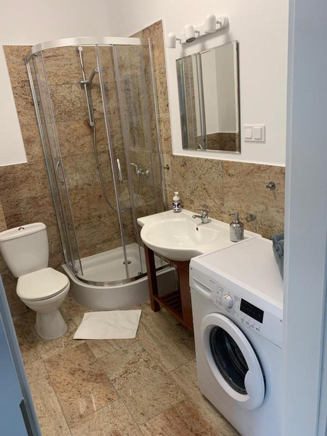 Apartament Walczaka 15 Miejsce Parkingowe กอร์ซุฟเวียลคอปอลสกี ภายนอก รูปภาพ