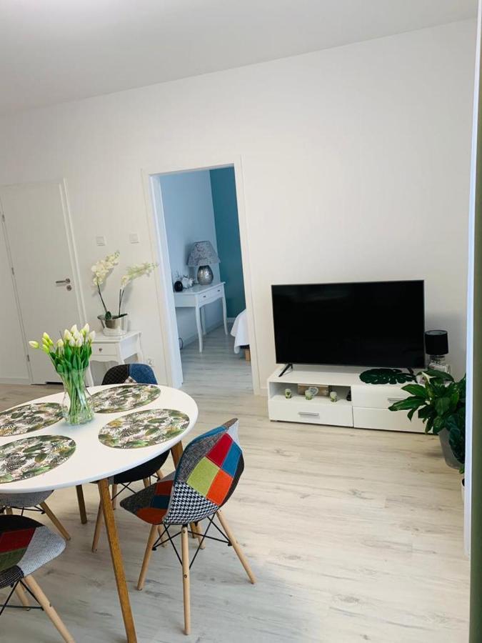 Apartament Walczaka 15 Miejsce Parkingowe กอร์ซุฟเวียลคอปอลสกี ภายนอก รูปภาพ