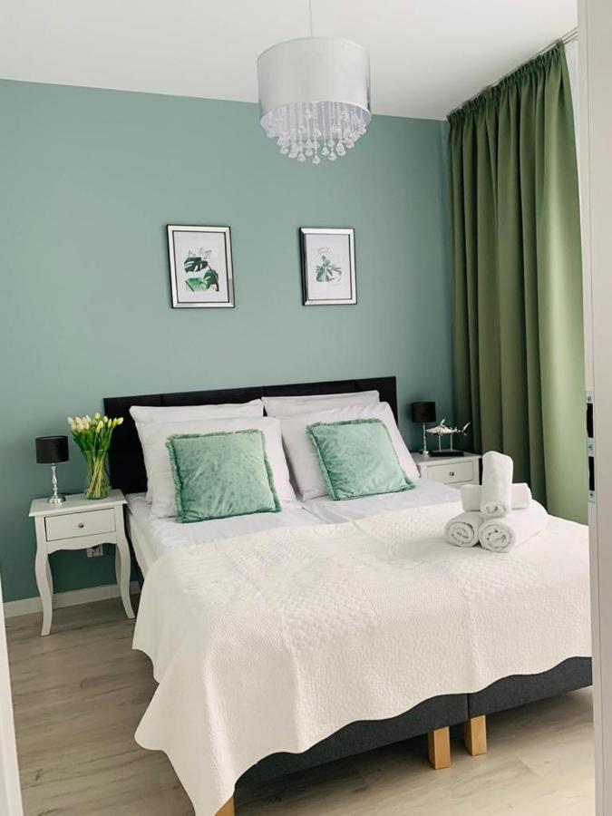 Apartament Walczaka 15 Miejsce Parkingowe กอร์ซุฟเวียลคอปอลสกี ภายนอก รูปภาพ